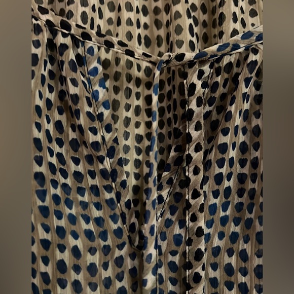 A.n.a sheer top blouse shirt, size petite small, NWT, blue - Picture 4 of 7